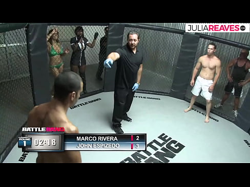 ❤️ Ultimate Fighter fucks tifla numru dritt wara ġlieda fiċ-ċirku ❤ Porn Russu lilna