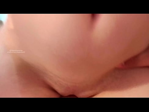 ❤️ Irqad fil-kamra ta’ oħti u hekk qomt ❤ Porn Russu lilna