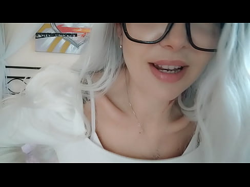 ❤️ stepson, toqgħodx mistħija! erezzjoni hija normali. Stepmother titgħallem tikkontrolla ruħha ❤ Porn Russu lilna